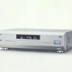 Backward-Compatible DVD Video Recorder DMRE20S